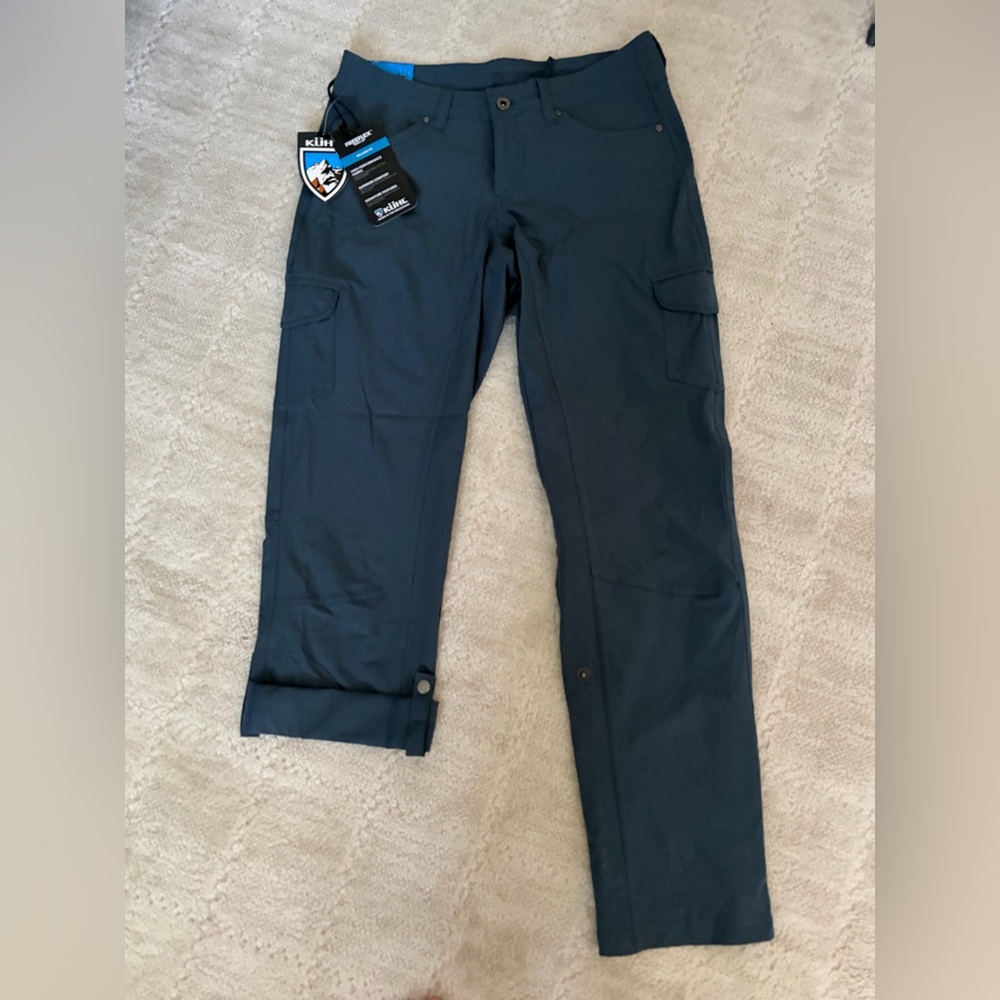 NWT Kuhl Free flex roll up pant!